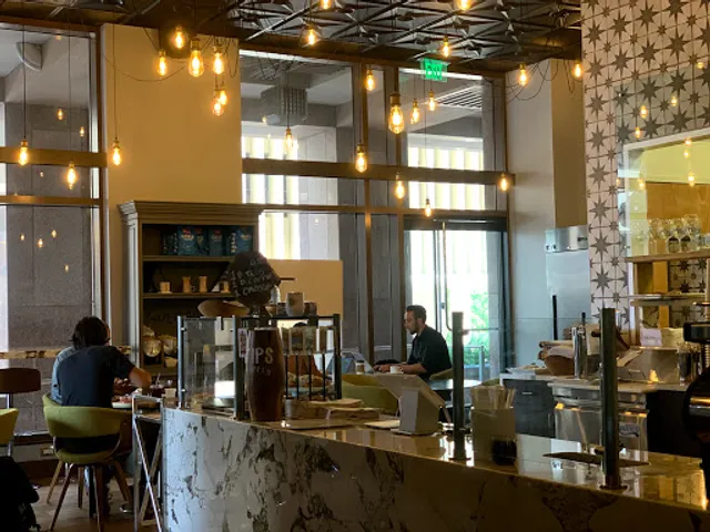 CommonWealth Coffeehouse & Bakery Weston