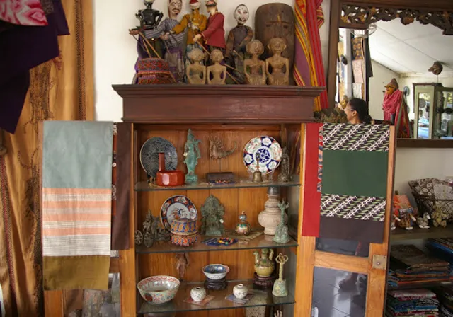 Dewi Tara Antique Shop