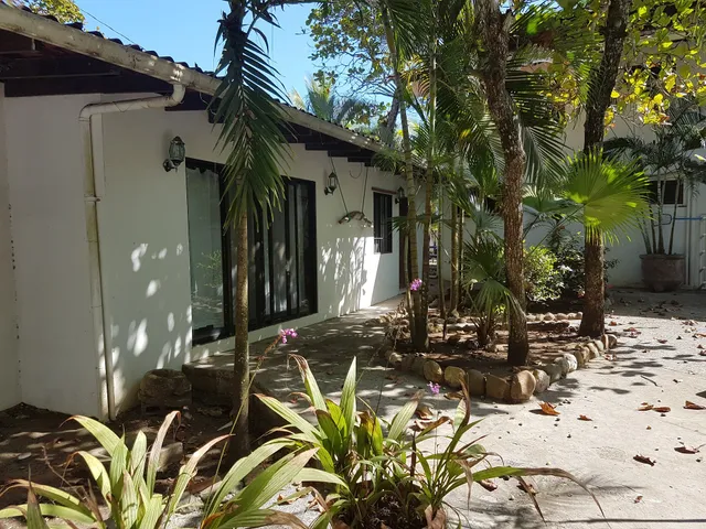 Casa Los Suenos beach house