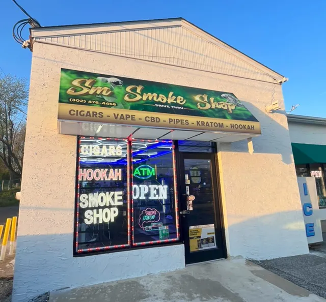 SM Smoke Shop (drive-thru)