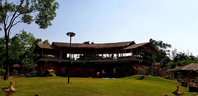 Bamboo And Bricks Resort