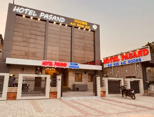 Hotel Pasand and Guest House