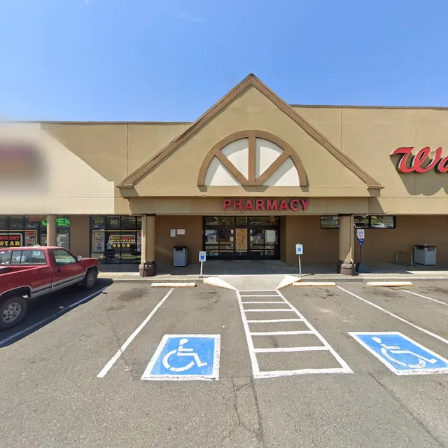 Kent East Hill Shopping Center