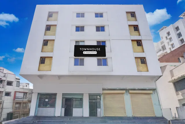 Townhouse Ambegaon Road Katraj Formerly White Castle