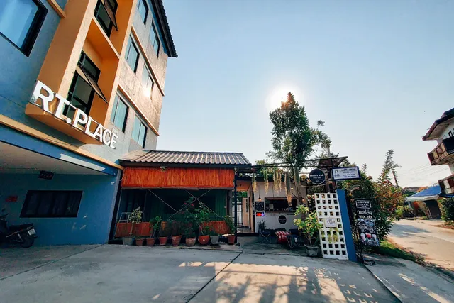 อาร์ที เพลส ระยอง (RT. PLACE RAYONG)