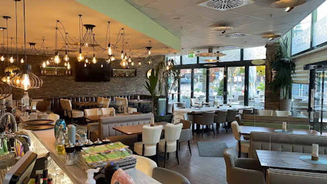 Aspendos Café, Bar & Restaurant