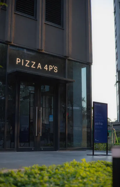 Pizza 4P's Taisei Square