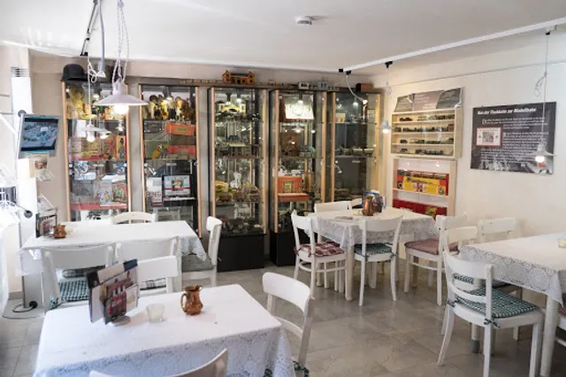 Eiscafé Laterna Magica im Spielzeugmuseum Freinsheim