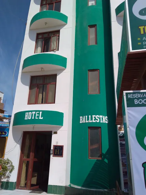 Hotel Ballestas