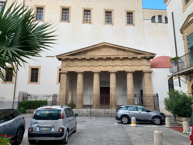 Giglio luxury apartment in casa professa