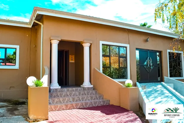 Beverly Corner Lodge