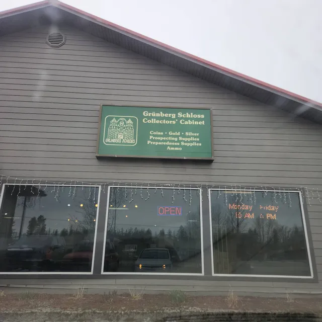 Grunberg Schloss Collectors' Cabinet