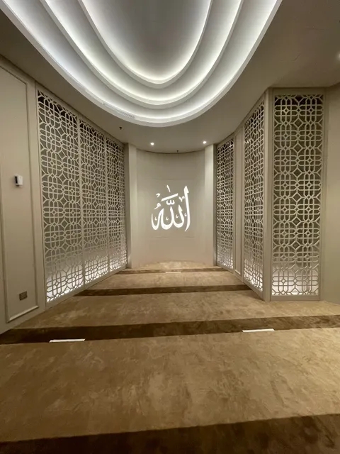 Fountain Views Parking