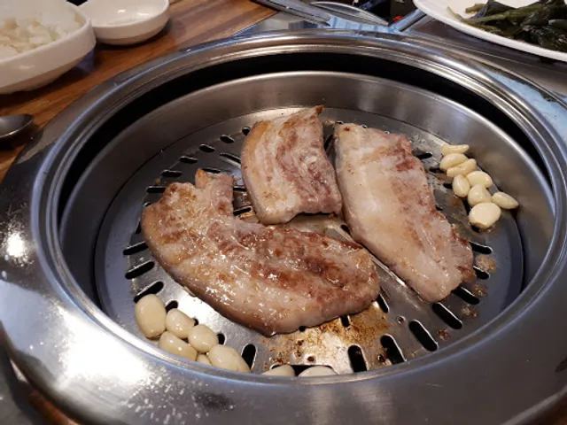 Jejudo Doyaji SaengSamgyeopsal
