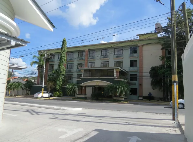 Hotel y Suites El Picacho