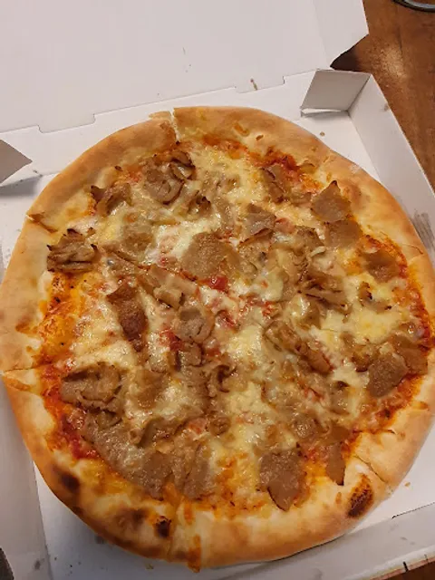 Pizzeria Fifty Fifty