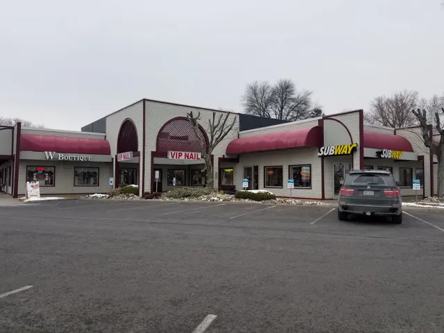 Glenmont Centre Square