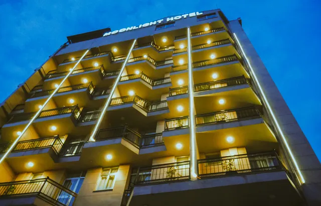 Moonlight Addis Hotel