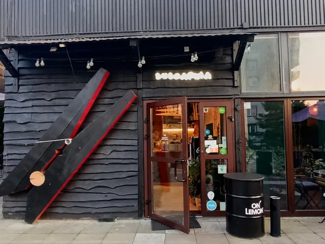 Suszarnia Sushi & Bar Wrocław Czarnieckiego