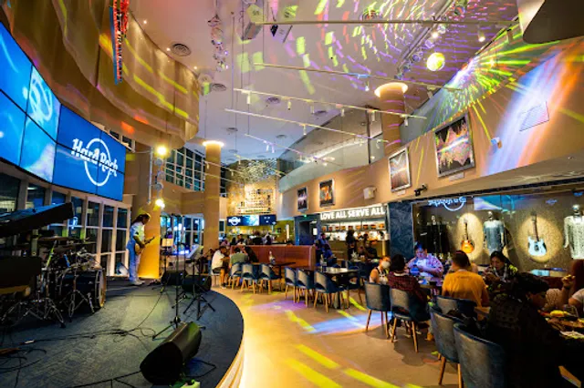 Hard Rock Cafe Puteri Harbour