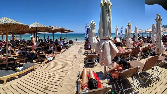 Ιππόκαμπος Ακτή