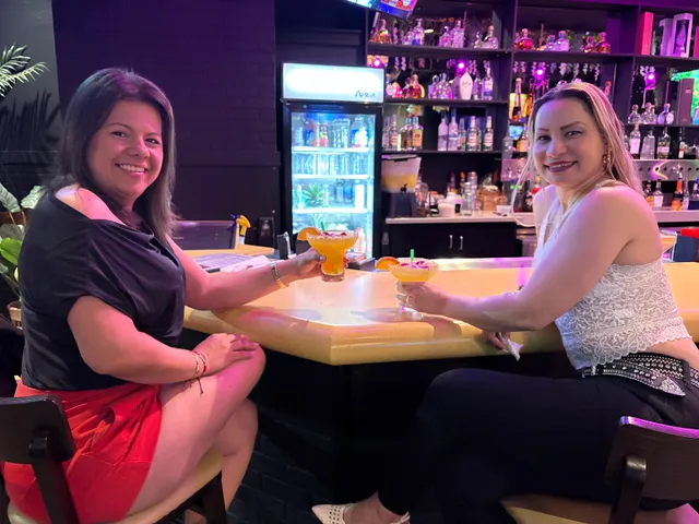 SAVOR Restaurant & Bar