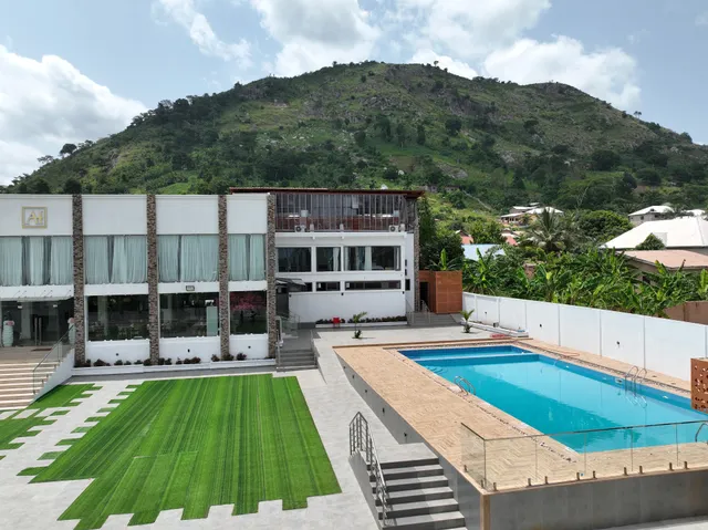 Abram Hills Hotel Ltd