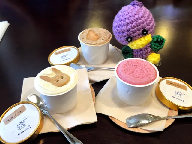 Cafe TsuMuGi (カフェ ツムギ)