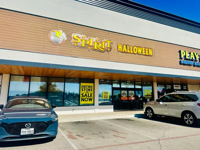 Spirit Halloween