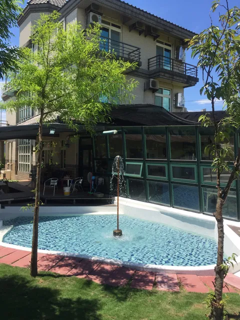 宜蘭隨園居包棟民宿｜庭院烤肉・KTV唱歌・戲水池・麻將娛樂・公司團體旅遊推薦