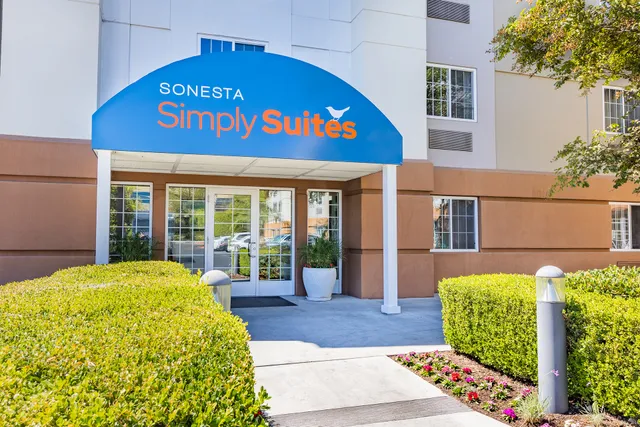 Sonesta Simply Suites Stafford