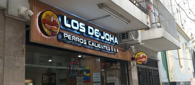 Los de joha perros calientes
