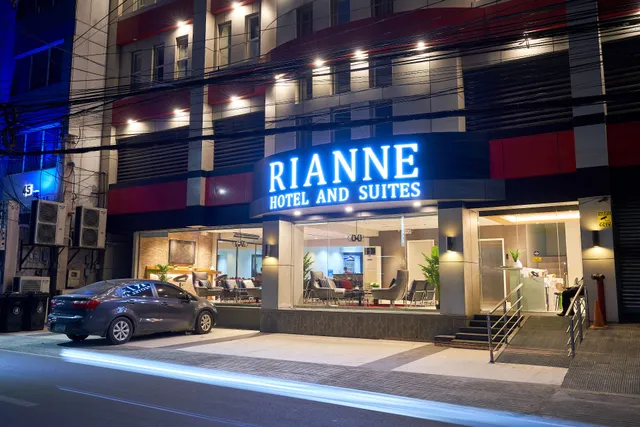 Rianne Hotel and Suites