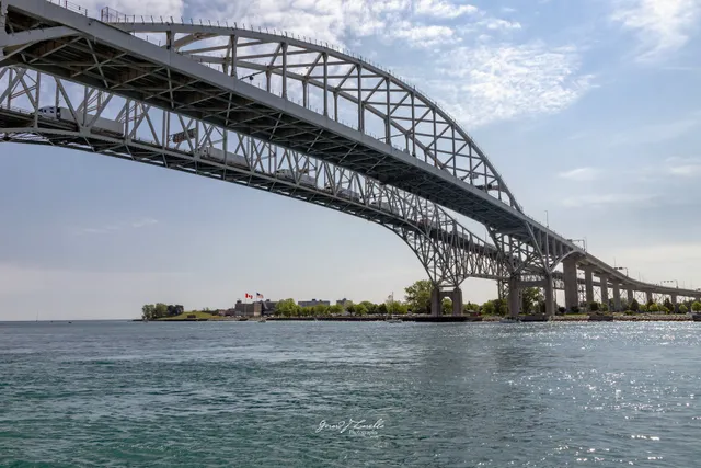 Blue Water Bridge Scenic Spot