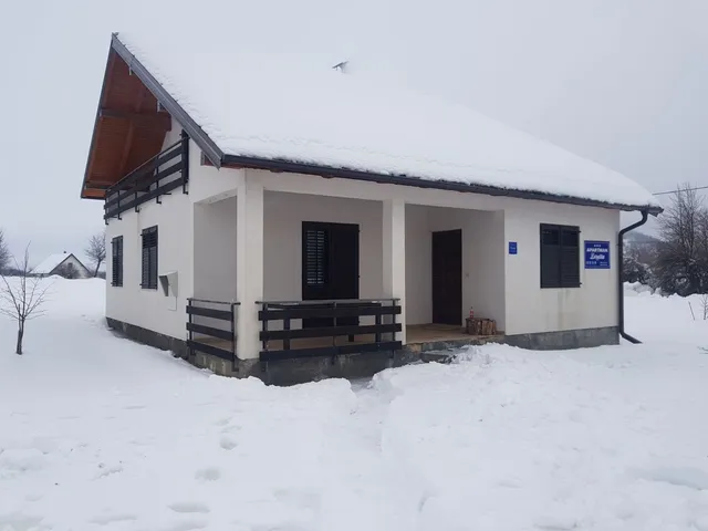 Vacation house Loreta Lovinac