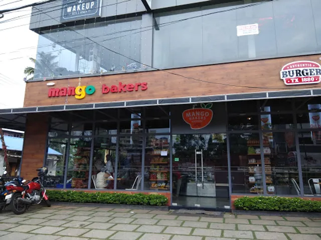 PVS Mango Bakers, MG Road