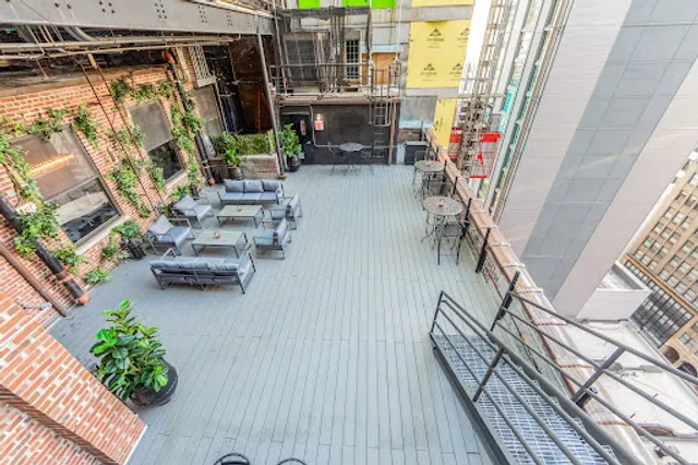 OASIS by Workville - Conference Center & Corporate Events, Flex Office, Meeting Space Venue & Rooftop