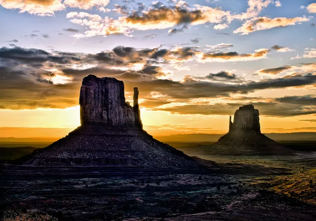The Mittens & Merrick Butte Viewpoint
