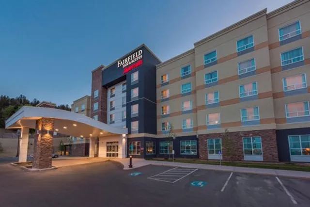 Fairfield by Marriott Inn & Suites Kamloops