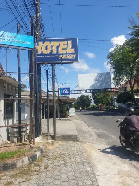 OYO 1216 Hotel Sejati