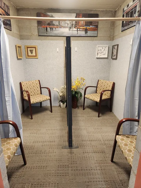 Expressions Fashion Resale and Exchange