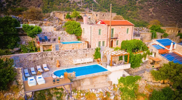 Traditional Villa Askyfou