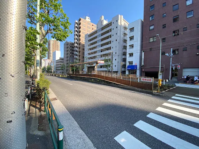 Omokagebashi Station