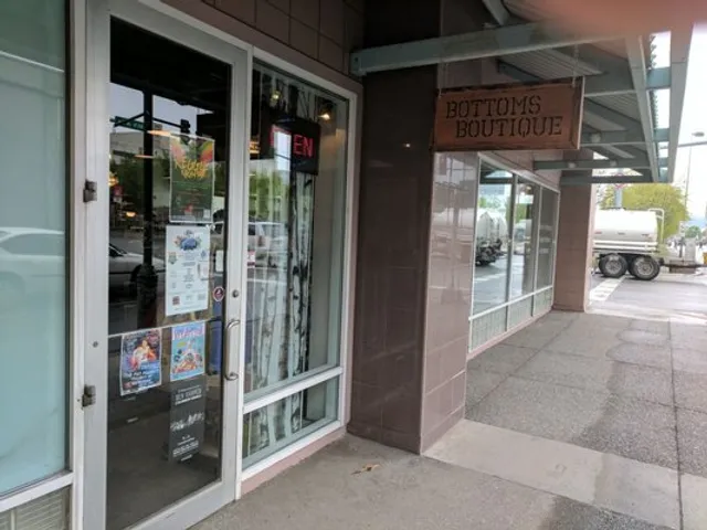Bottoms Up Boutique