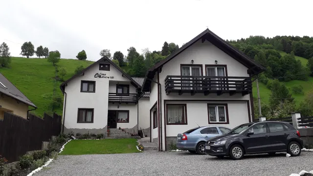 Casa dintre Văi