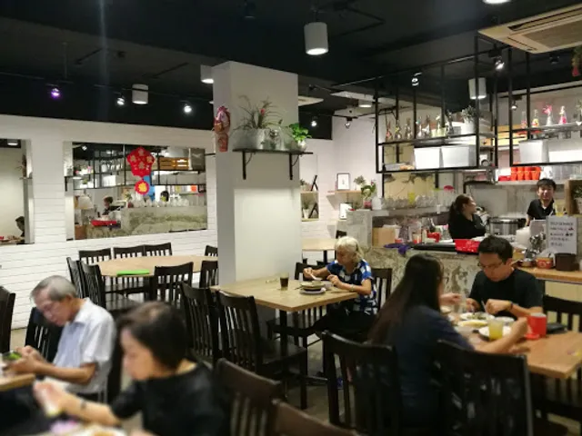 R&J Cosy Corner (aka Zi Zai)