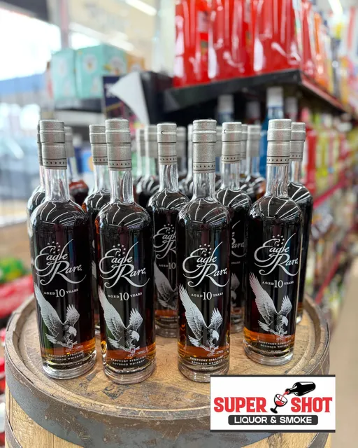 Super Shot Liquor & Smoke