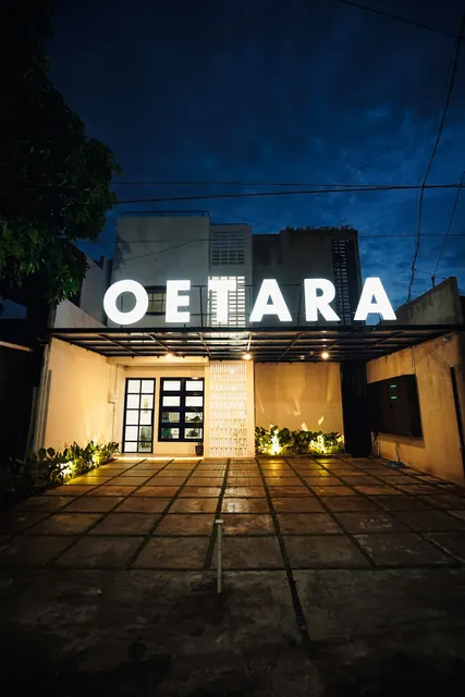 Oetara Room