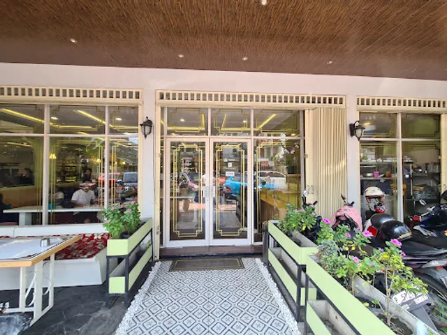 Clairy's Kitchen and Patisserie