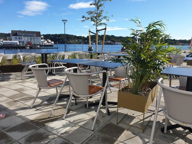 Sabrura Sticks & Sushi Grimstad